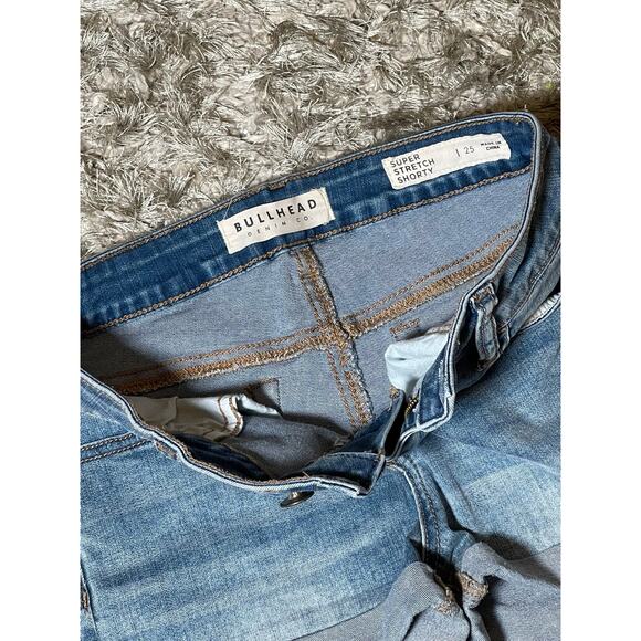 Bullhead High Rise Button Denim Shorts Womens Size 25 - Picture 3 of 3